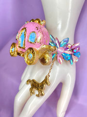 The Enchanted Carriage Bracelet Design